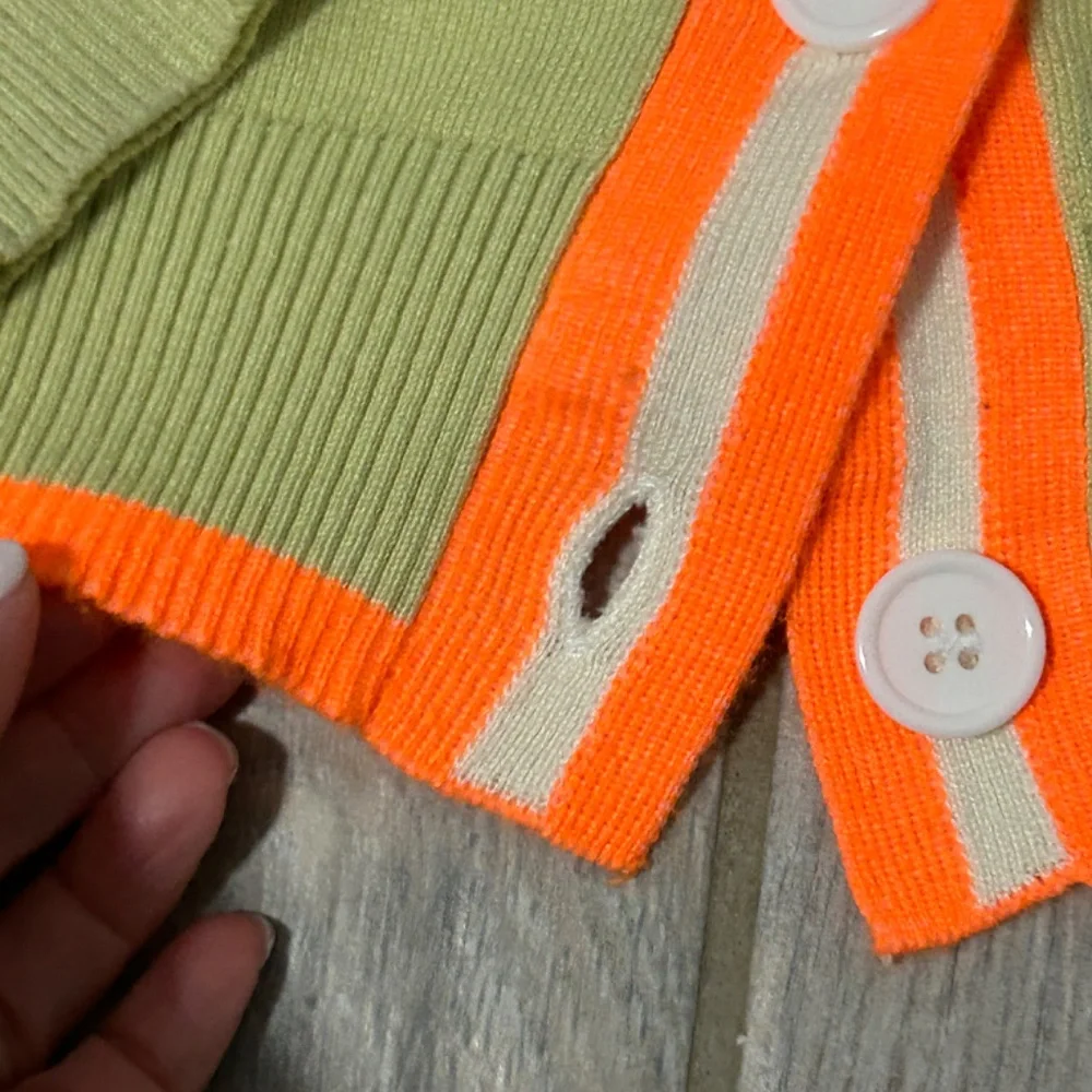 LIKE NEW! Women's Anthropologie Green/Orange Cardigan - MEDIIUM - Picture 7 of 10